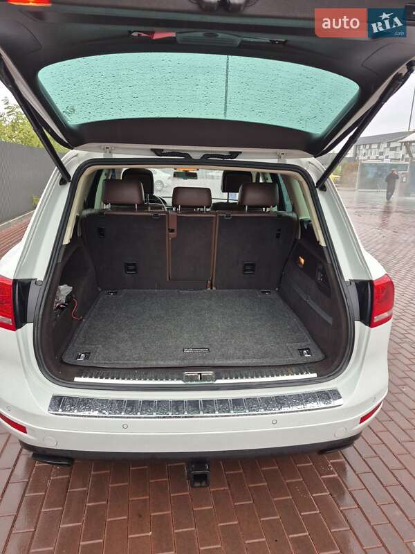 Внедорожник / Кроссовер Volkswagen Touareg 2012 в Сарнах фото 10 Внедорожник / Кроссовер Volkswagen Touareg 2012 в Сарнах