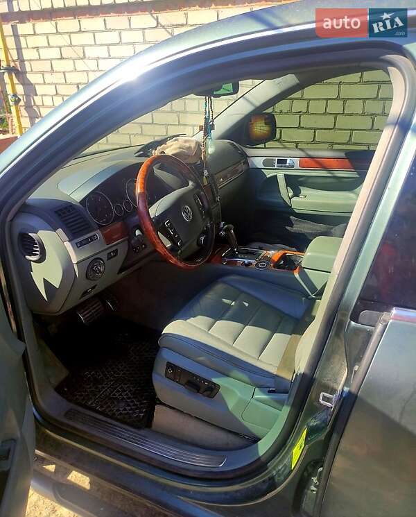 Внедорожник / Кроссовер Volkswagen Touareg 2003 в Кривом Роге фото 9 Внедорожник / Кроссовер Volkswagen Touareg 2003 в Кривом Роге