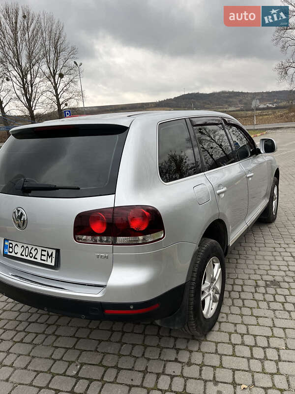 Позашляховик / Кросовер Volkswagen Touareg 2008 в Львові