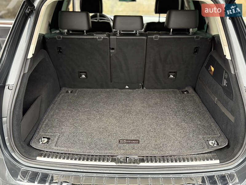 Внедорожник / Кроссовер Volkswagen Touareg 2015 в Виннице фото 21 Внедорожник / Кроссовер Volkswagen Touareg 2015 в Виннице