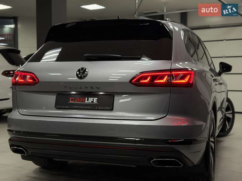 Позашляховик / Кросовер Volkswagen Touareg 2020 в Тернополі