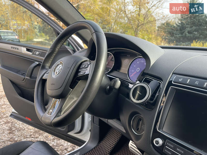 Внедорожник / Кроссовер Volkswagen Touareg 2015 в Кропивницком фото 25 Внедорожник / Кроссовер Volkswagen Touareg 2015 в Кропивницком
