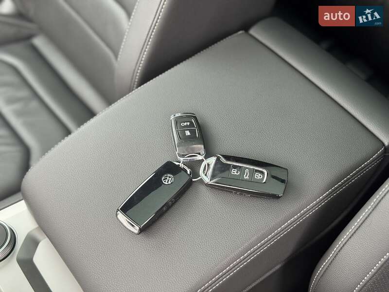 Внедорожник / Кроссовер Volkswagen Touareg 2019 в Луцке фото 57 Внедорожник / Кроссовер Volkswagen Touareg 2019 в Луцке