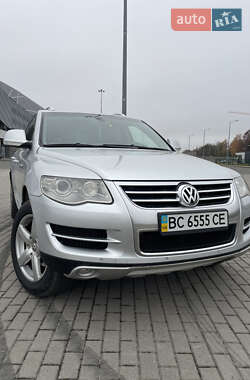 Позашляховик / Кросовер Volkswagen Touareg 2008 в Львові