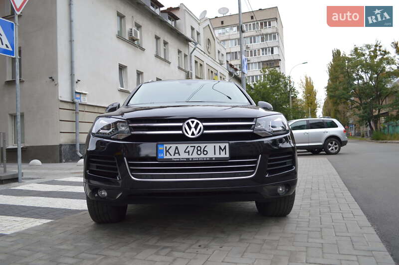 Позашляховик / Кросовер Volkswagen Touareg 2014 в Києві фото 13 Позашляховик / Кросовер Volkswagen Touareg 2014 в Києві