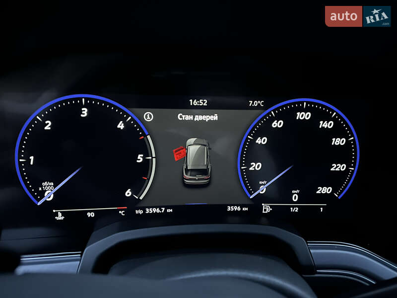 Внедорожник / Кроссовер Volkswagen Touareg 2025 в Львове фото 8 Внедорожник / Кроссовер Volkswagen Touareg 2025 в Львове