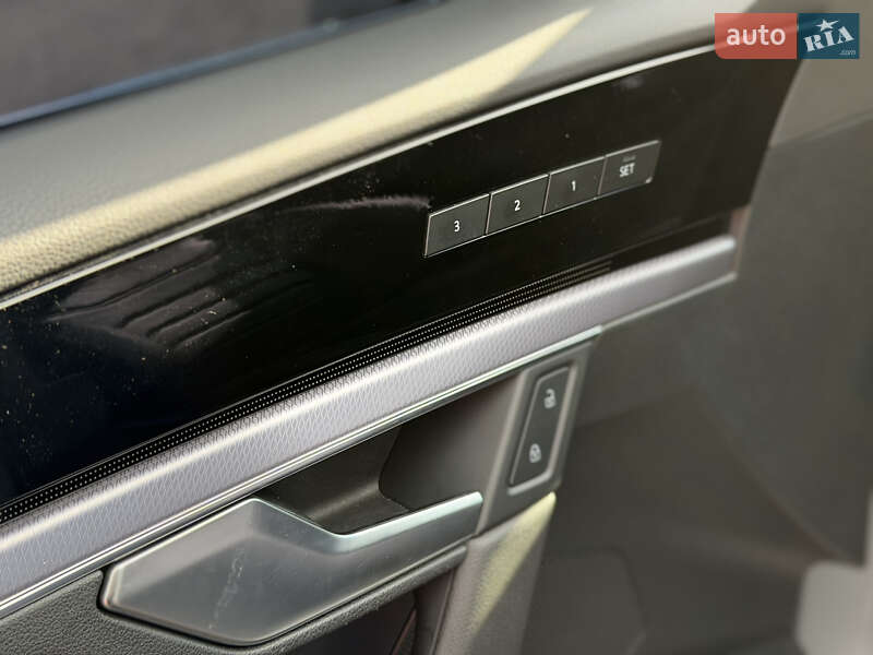 Внедорожник / Кроссовер Volkswagen Touareg 2018 в Киеве фото 22 Внедорожник / Кроссовер Volkswagen Touareg 2018 в Киеве