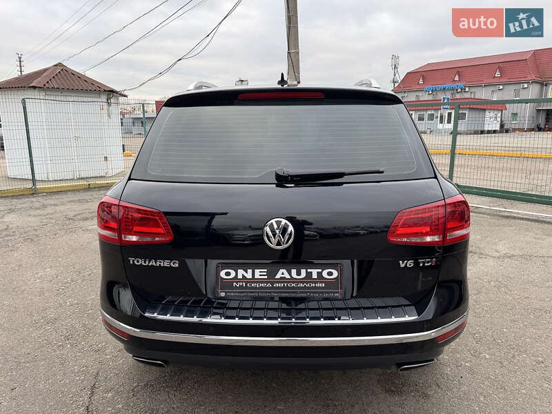 Внедорожник / Кроссовер Volkswagen Touareg 2017 в Киеве