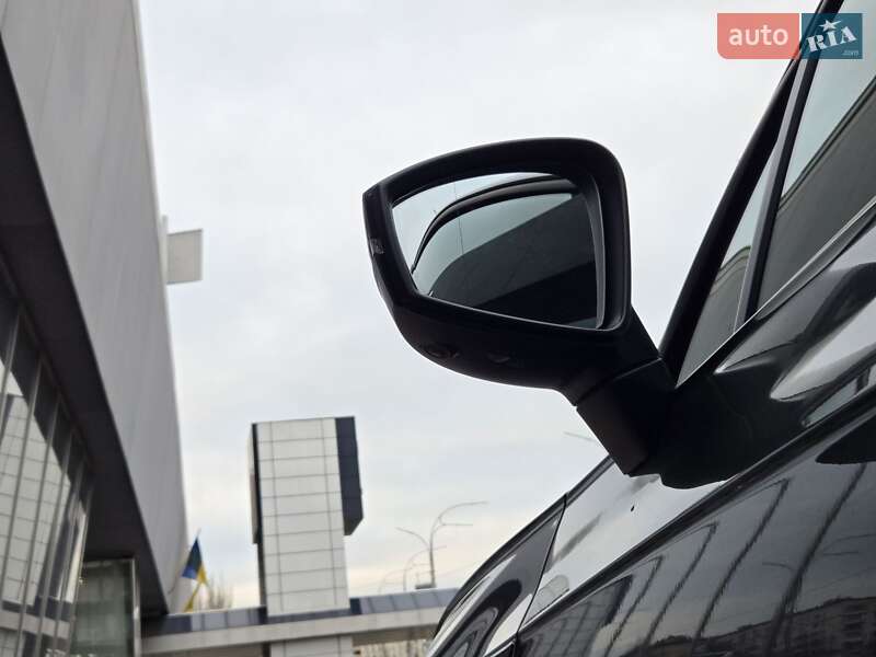 Внедорожник / Кроссовер Volkswagen Touareg 2021 в Киеве фото 29 Внедорожник / Кроссовер Volkswagen Touareg 2021 в Киеве