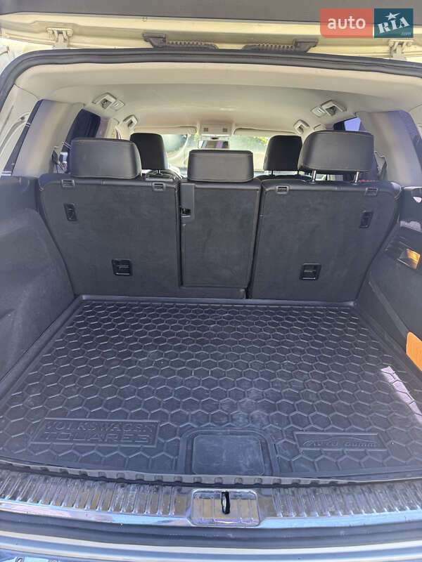 Внедорожник / Кроссовер Volkswagen Touareg 2013 в Запорожье