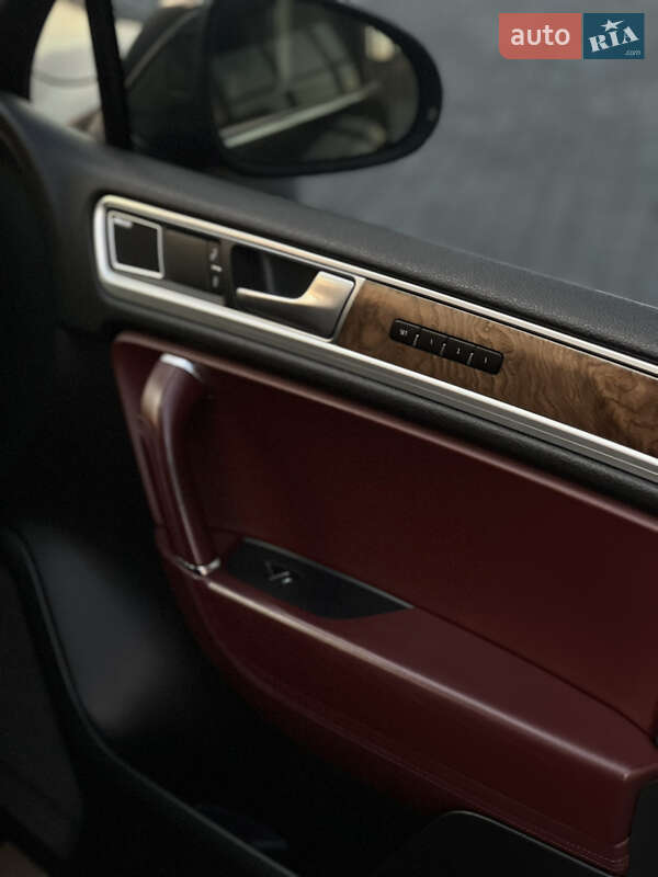 Внедорожник / Кроссовер Volkswagen Touareg 2015 в Виннице фото 30 Внедорожник / Кроссовер Volkswagen Touareg 2015 в Виннице