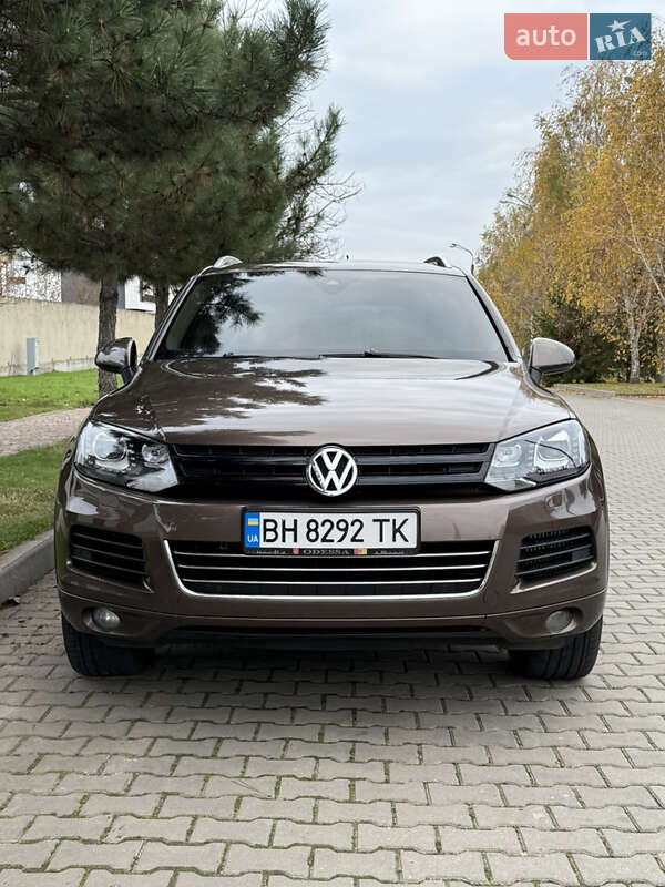 Внедорожник / Кроссовер Volkswagen Touareg 2013 в Одессе фото 3 Внедорожник / Кроссовер Volkswagen Touareg 2013 в Одессе