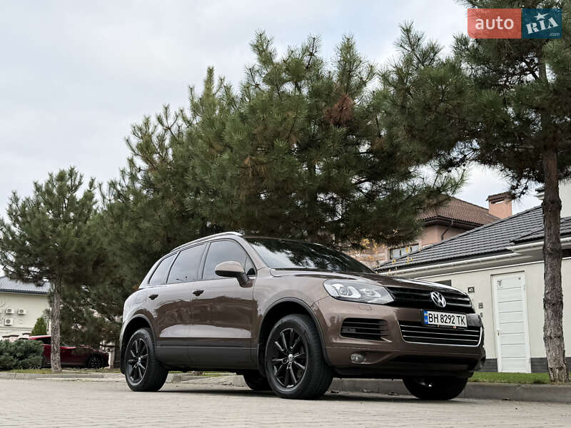 Внедорожник / Кроссовер Volkswagen Touareg 2013 в Одессе фото 4 Внедорожник / Кроссовер Volkswagen Touareg 2013 в Одессе