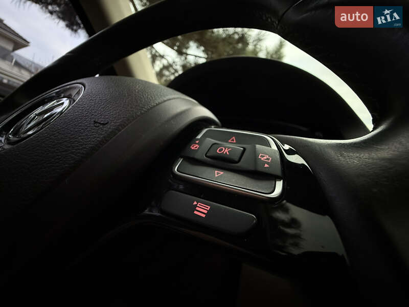 Внедорожник / Кроссовер Volkswagen Touareg 2013 в Одессе фото 39 Внедорожник / Кроссовер Volkswagen Touareg 2013 в Одессе