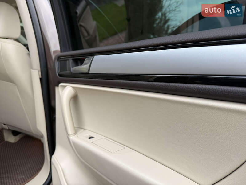 Внедорожник / Кроссовер Volkswagen Touareg 2013 в Одессе фото 68 Внедорожник / Кроссовер Volkswagen Touareg 2013 в Одессе