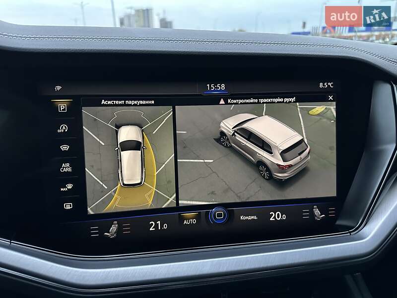 Внедорожник / Кроссовер Volkswagen Touareg 2021 в Киеве