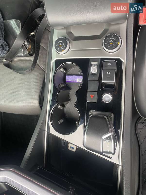 Внедорожник / Кроссовер Volkswagen Touareg 2018 в Кривом Роге фото 24 Внедорожник / Кроссовер Volkswagen Touareg 2018 в Кривом Роге