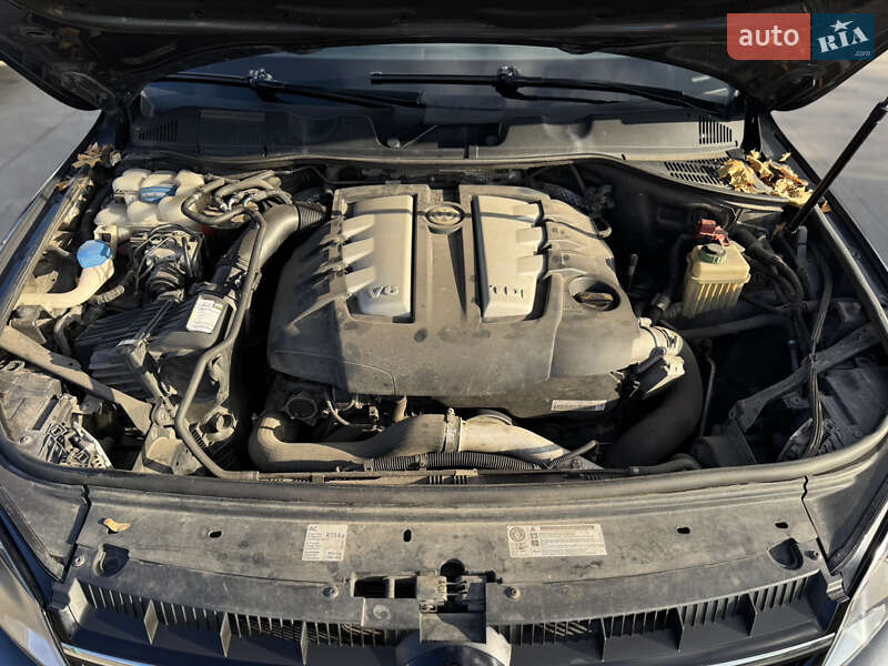 Внедорожник / Кроссовер Volkswagen Touareg 2010 в Бердичеве фото 32 Внедорожник / Кроссовер Volkswagen Touareg 2010 в Бердичеве