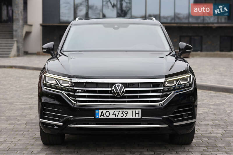 Внедорожник / Кроссовер Volkswagen Touareg 2018 в Мукачево фото 8 Внедорожник / Кроссовер Volkswagen Touareg 2018 в Мукачево