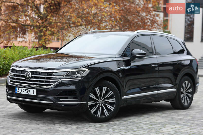Внедорожник / Кроссовер Volkswagen Touareg 2018 в Мукачево фото 7 Внедорожник / Кроссовер Volkswagen Touareg 2018 в Мукачево