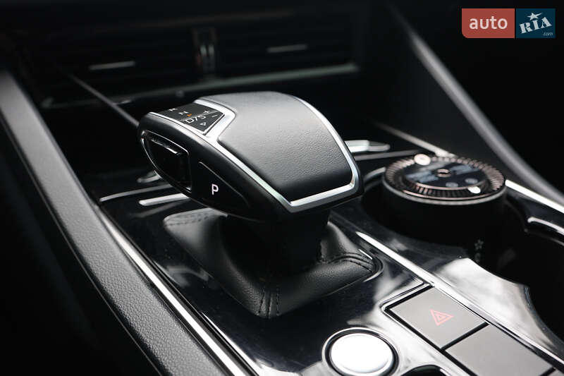 Внедорожник / Кроссовер Volkswagen Touareg 2018 в Мукачево фото 55 Внедорожник / Кроссовер Volkswagen Touareg 2018 в Мукачево