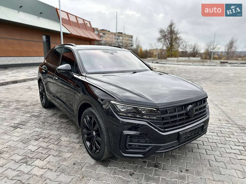 Внедорожник / Кроссовер Volkswagen Touareg 2019 в Кривом Роге