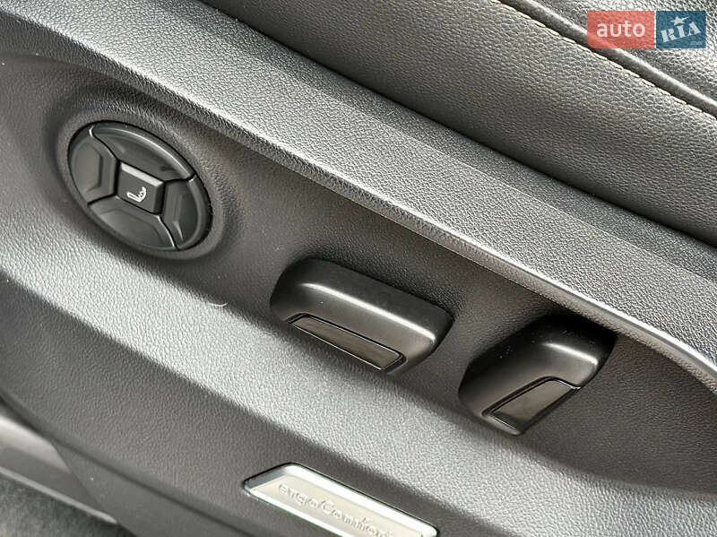 Внедорожник / Кроссовер Volkswagen Touareg 2019 в Кривом Роге