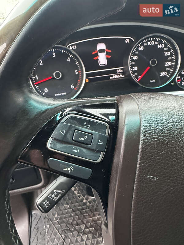 Внедорожник / Кроссовер Volkswagen Touareg 2010 в Киеве фото 32 Внедорожник / Кроссовер Volkswagen Touareg 2010 в Киеве