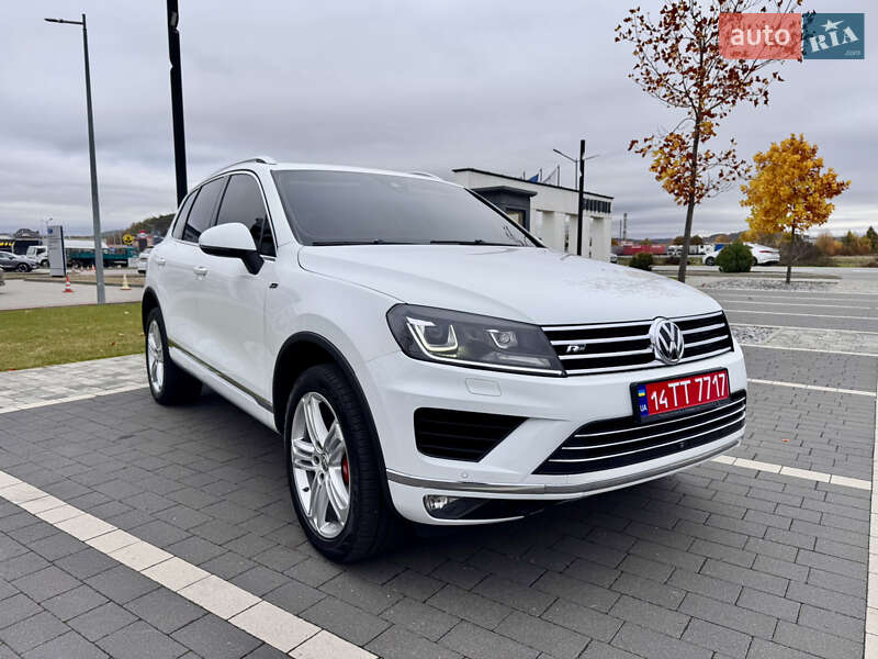 Внедорожник / Кроссовер Volkswagen Touareg 2016 в Мукачево фото 8 Внедорожник / Кроссовер Volkswagen Touareg 2016 в Мукачево