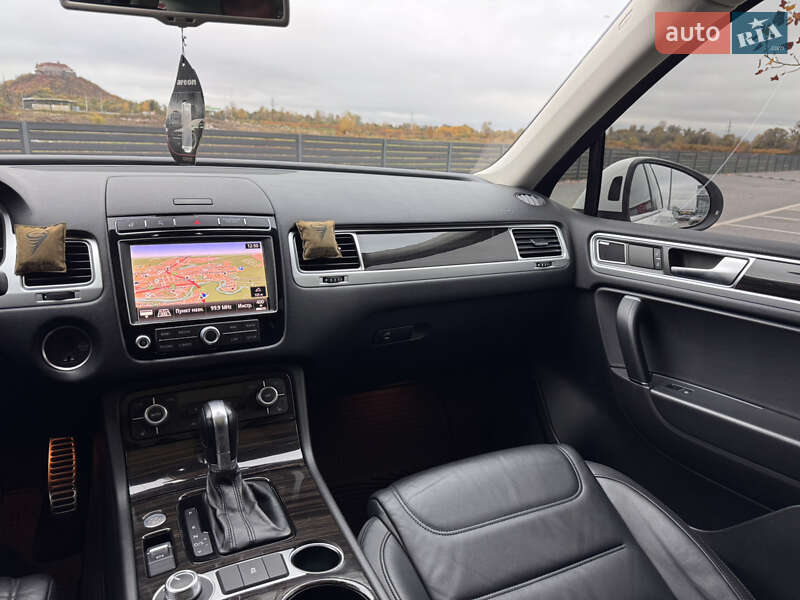 Внедорожник / Кроссовер Volkswagen Touareg 2016 в Мукачево фото 14 Внедорожник / Кроссовер Volkswagen Touareg 2016 в Мукачево