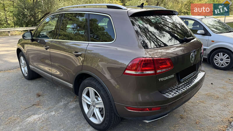 Внедорожник / Кроссовер Volkswagen Touareg 2012 в Киеве фото 9 Внедорожник / Кроссовер Volkswagen Touareg 2012 в Киеве