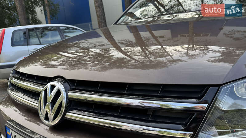 Внедорожник / Кроссовер Volkswagen Touareg 2012 в Киеве фото 15 Внедорожник / Кроссовер Volkswagen Touareg 2012 в Киеве