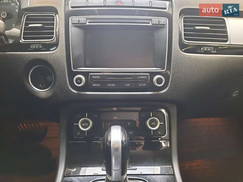 Внедорожник / Кроссовер Volkswagen Touareg 2017 в Хмельницком фото 13 Внедорожник / Кроссовер Volkswagen Touareg 2017 в Хмельницком