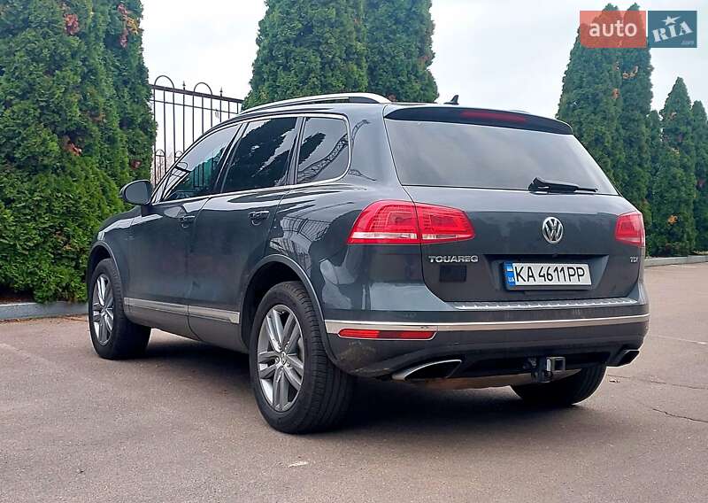 Внедорожник / Кроссовер Volkswagen Touareg 2015 в Киеве фото 4 Внедорожник / Кроссовер Volkswagen Touareg 2015 в Киеве