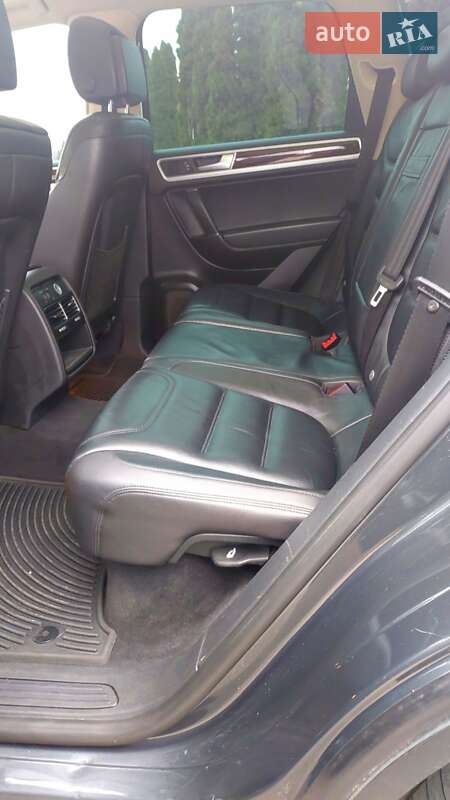 Внедорожник / Кроссовер Volkswagen Touareg 2015 в Киеве фото 10 Внедорожник / Кроссовер Volkswagen Touareg 2015 в Киеве