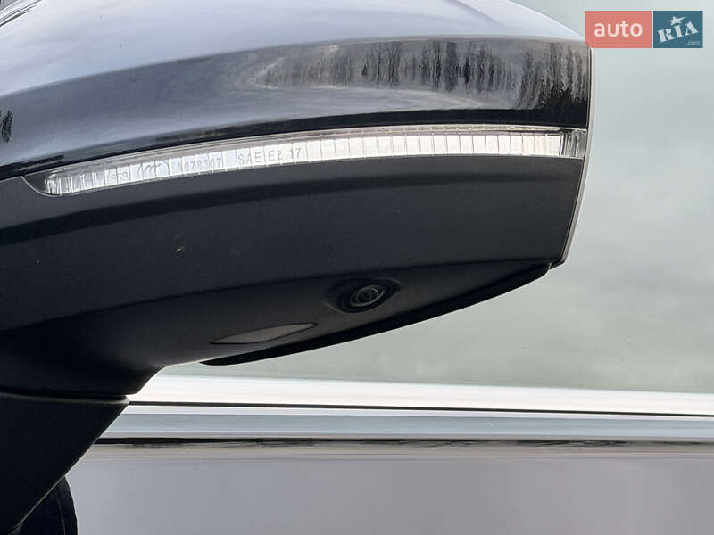 Внедорожник / Кроссовер Volkswagen Touareg 2022 в Ковеле