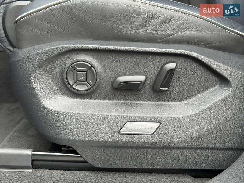 Внедорожник / Кроссовер Volkswagen Touareg 2022 в Ковеле