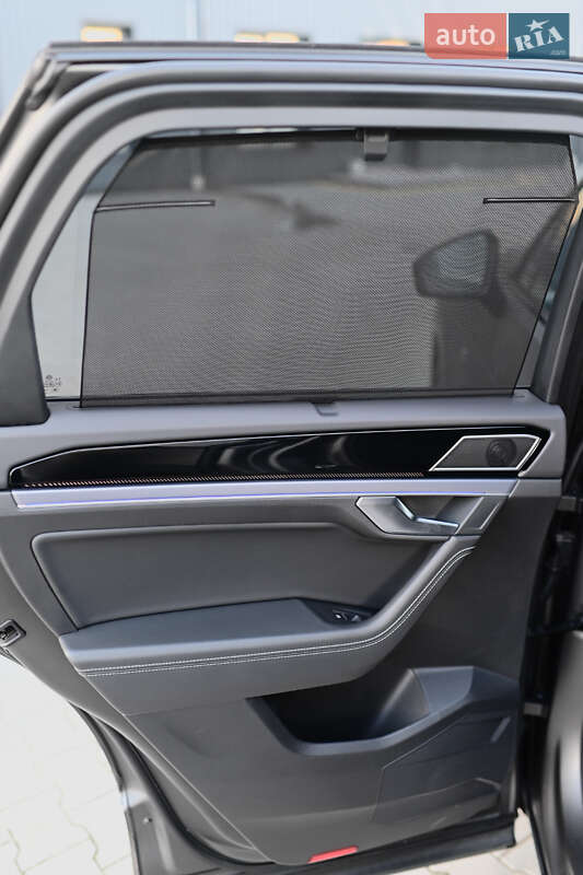 Внедорожник / Кроссовер Volkswagen Touareg 2024 в Ровно