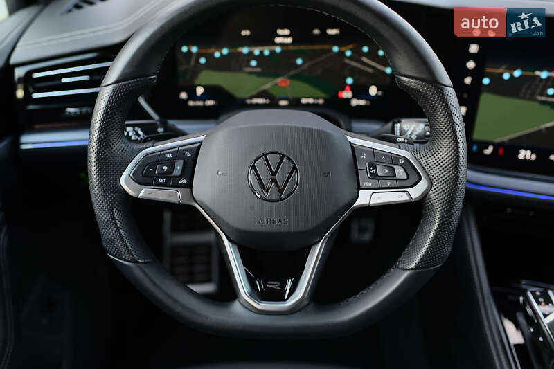 Внедорожник / Кроссовер Volkswagen Touareg 2024 в Ровно
