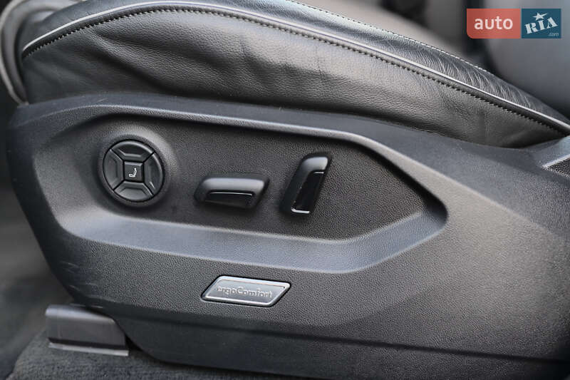 Внедорожник / Кроссовер Volkswagen Touareg 2024 в Ровно