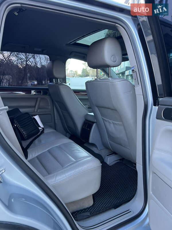 Позашляховик / Кросовер Volkswagen Touareg 2004 в Новояворівську фото 23 Позашляховик / Кросовер Volkswagen Touareg 2004 в Новояворівську