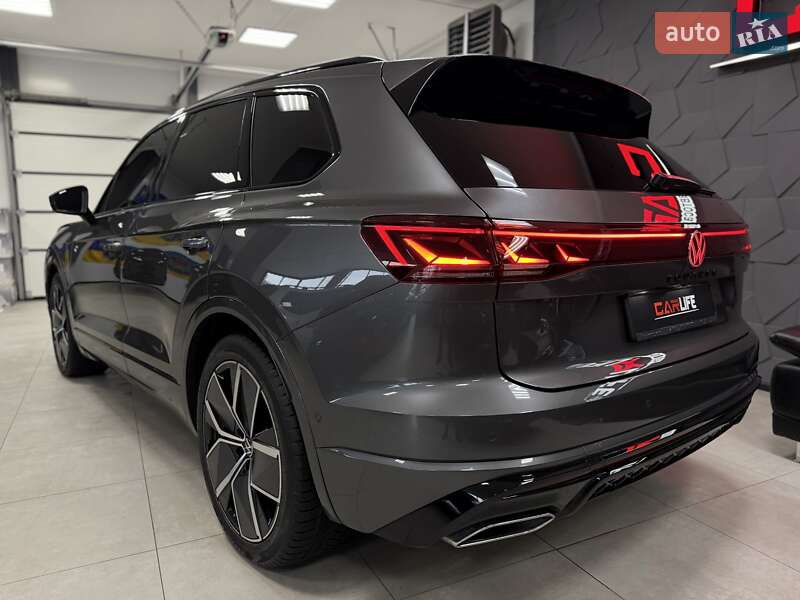 Внедорожник / Кроссовер Volkswagen Touareg 2024 в Тернополе