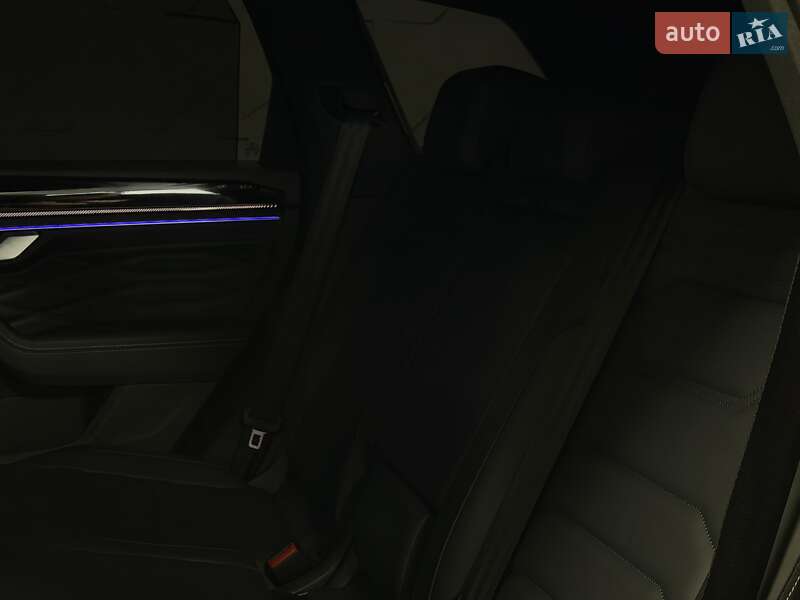 Внедорожник / Кроссовер Volkswagen Touareg 2024 в Тернополе