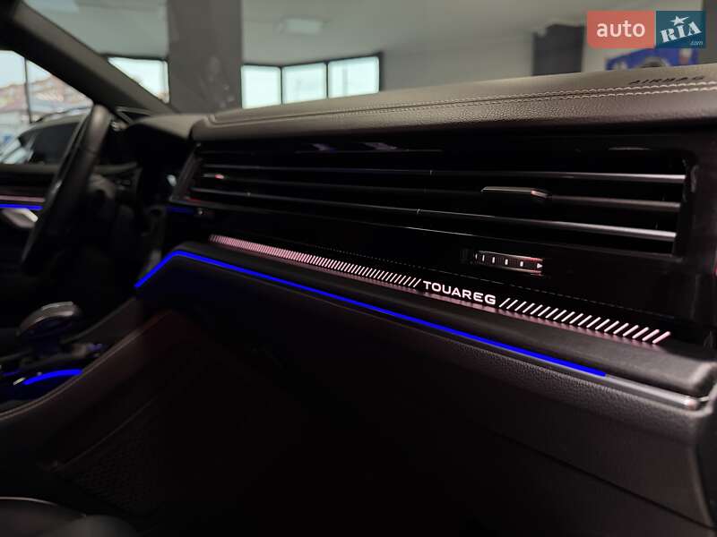 Внедорожник / Кроссовер Volkswagen Touareg 2024 в Тернополе