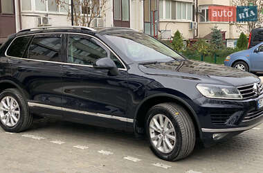Внедорожник / Кроссовер Volkswagen Touareg 2016 в Одессе