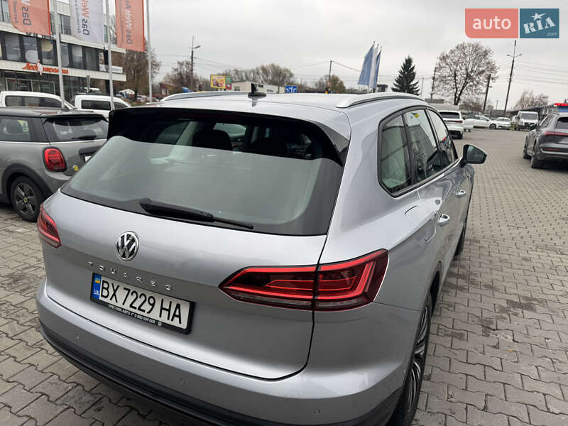 Внедорожник / Кроссовер Volkswagen Touareg 2019 в Хмельницком фото 9 Внедорожник / Кроссовер Volkswagen Touareg 2019 в Хмельницком