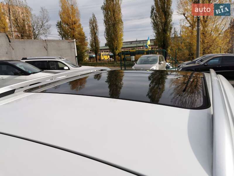 Внедорожник / Кроссовер Volkswagen Touareg 2013 в Хмельницком