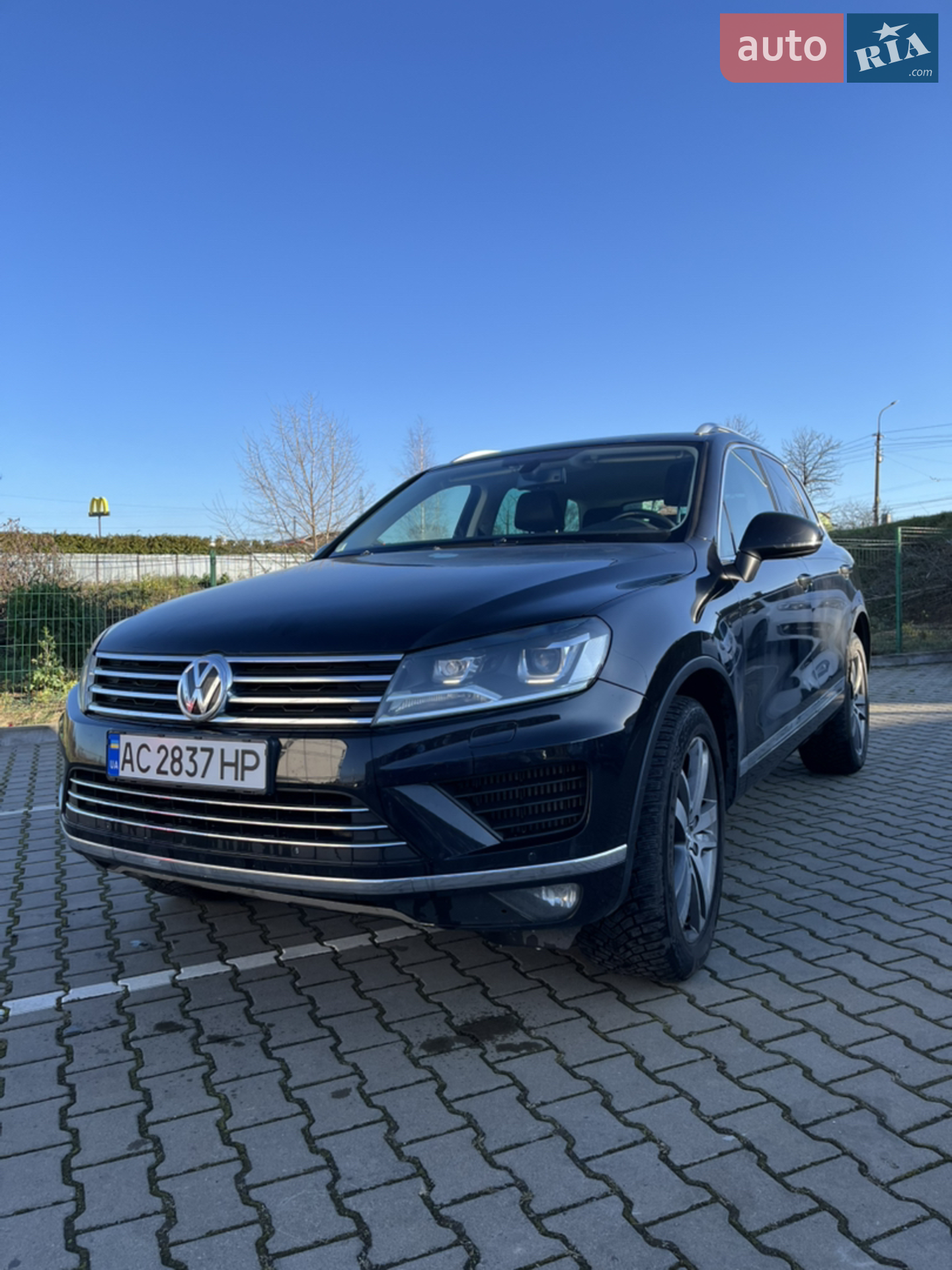 2015 Volkswagen Touareg - фото 1