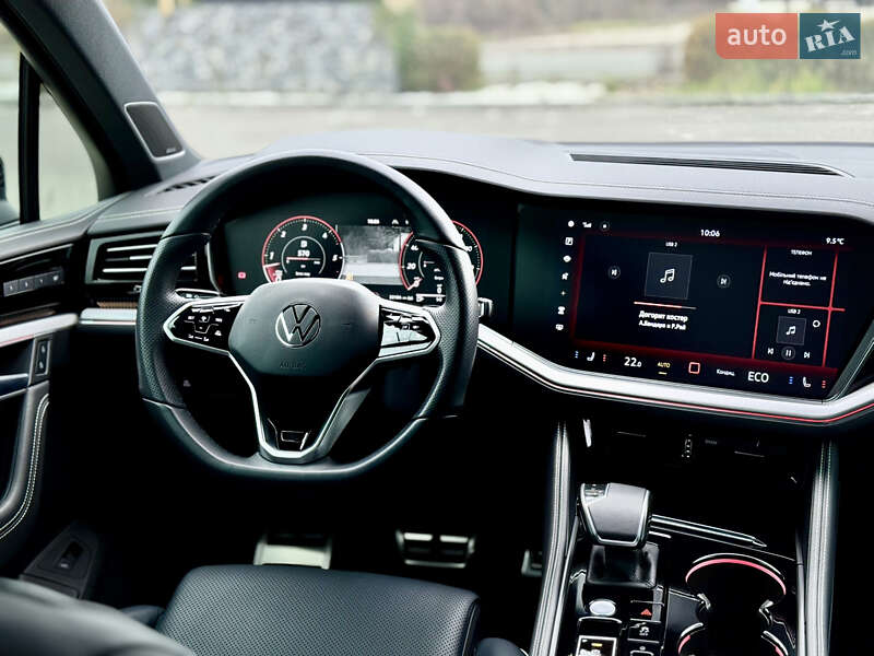 Внедорожник / Кроссовер Volkswagen Touareg 2024 в Иршаве