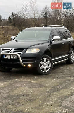 Внедорожник / Кроссовер Volkswagen Touareg 2005 в Рокитном